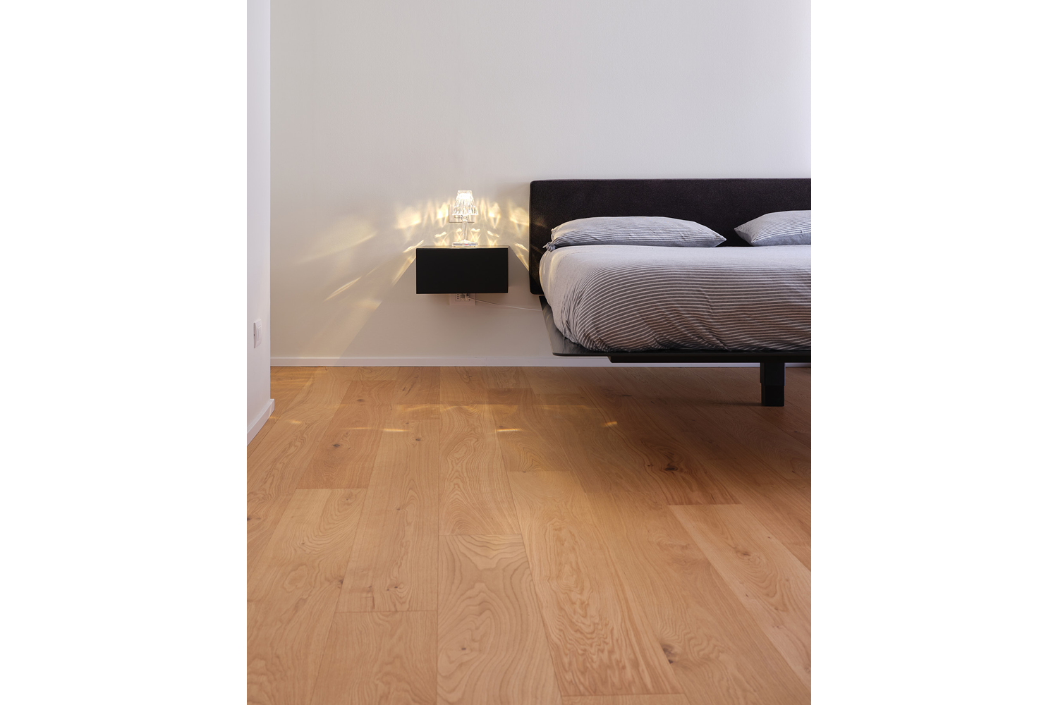 Antico Asolo 3 layers Collection, Natura, European Oak Select, brushed varnished.